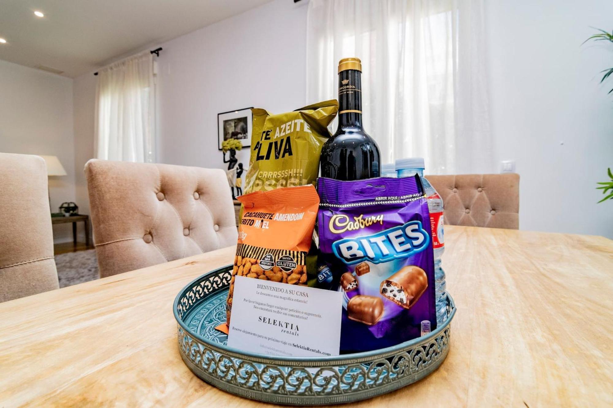 Juan Bravo Suites Madrid Buitenkant foto