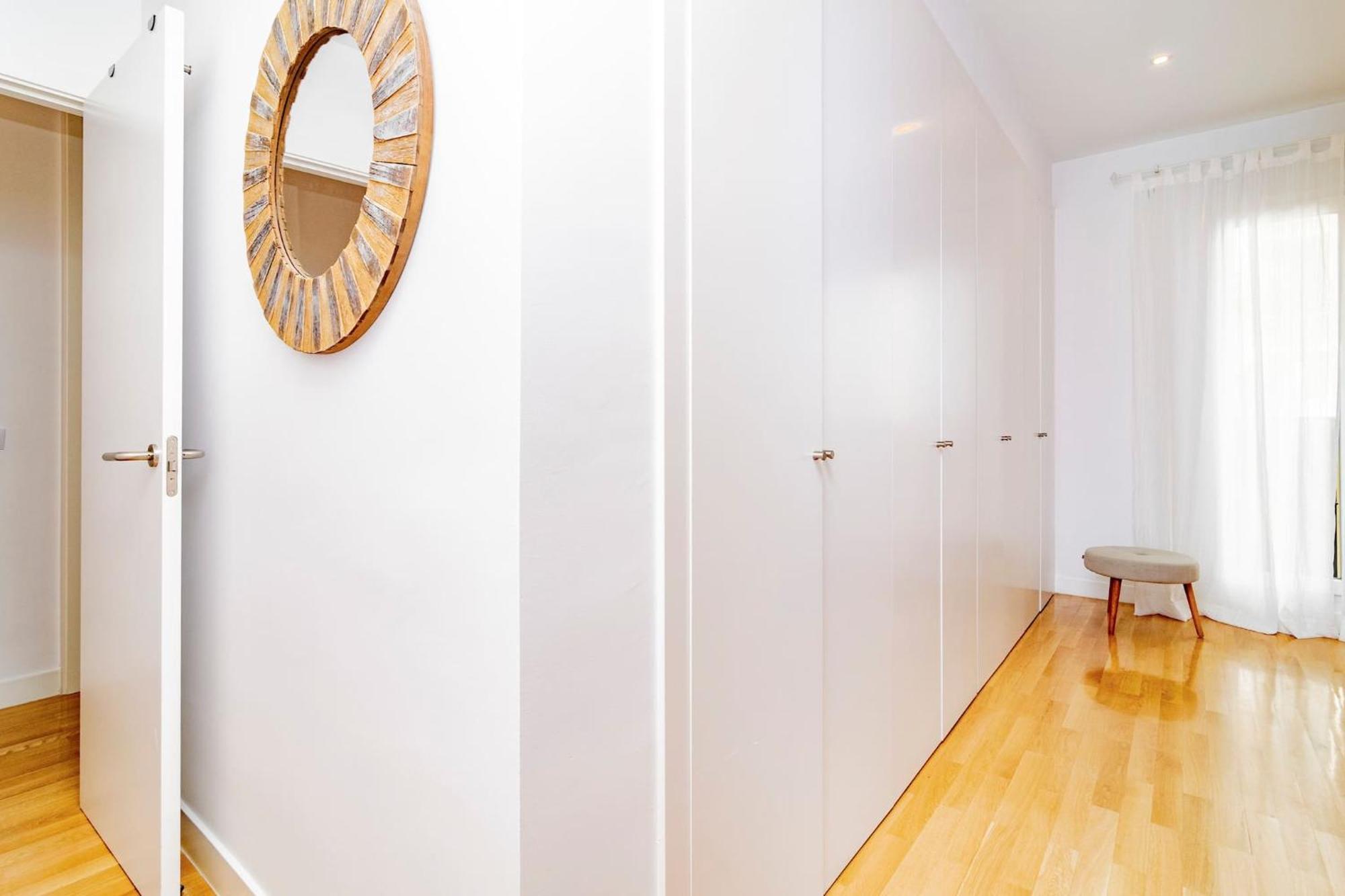 Juan Bravo Suites Madrid Buitenkant foto