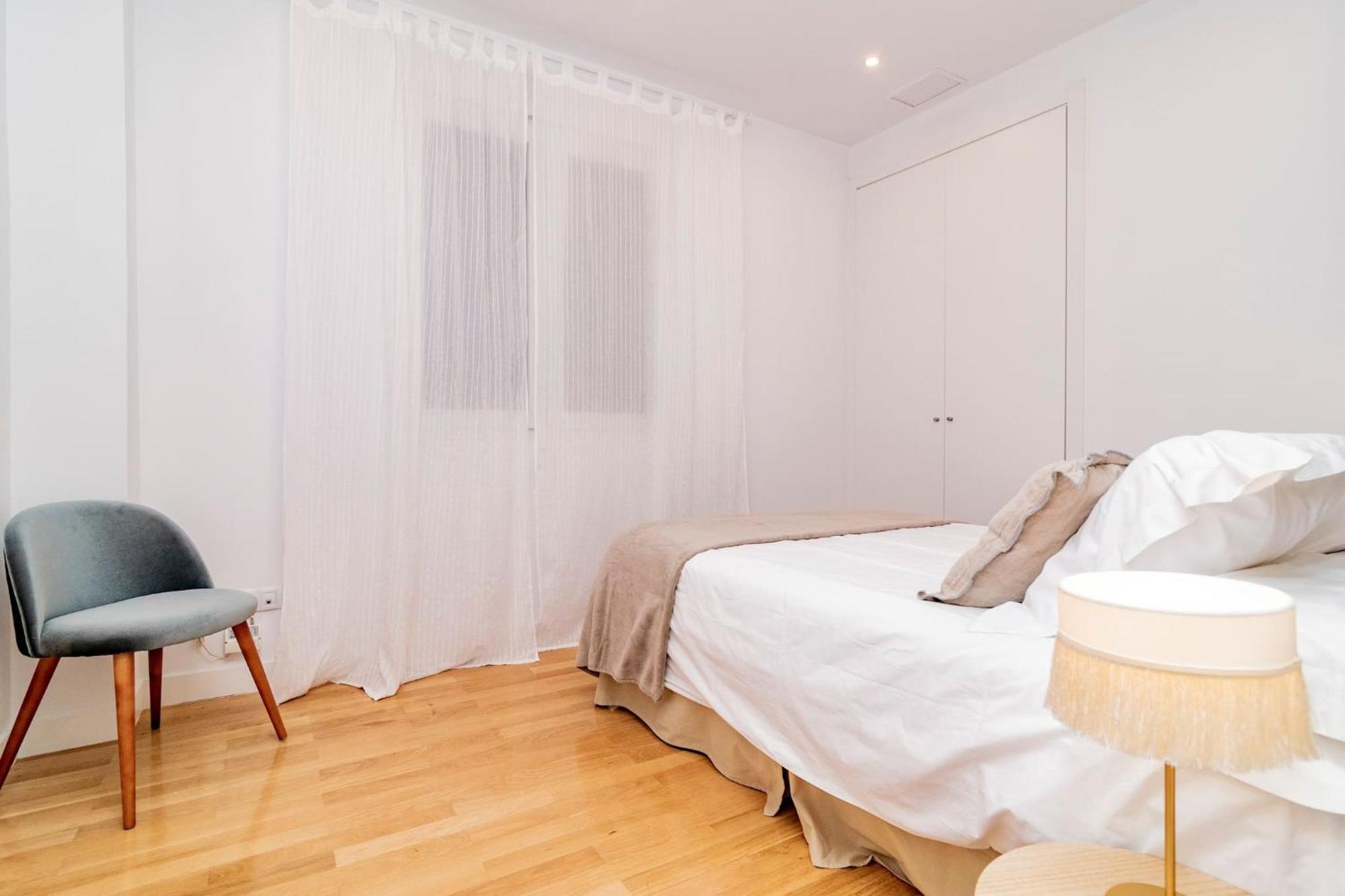 Juan Bravo Suites Madrid Buitenkant foto