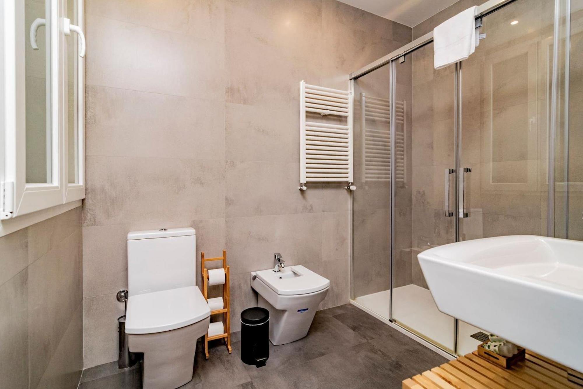 Juan Bravo Suites Madrid Buitenkant foto