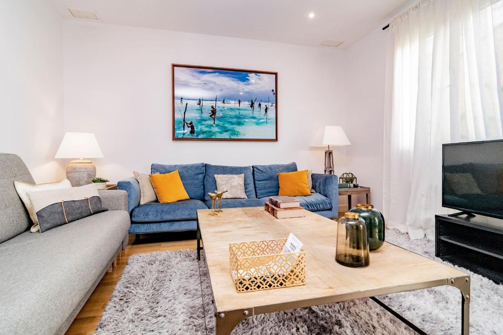 Juan Bravo Suites Madrid Buitenkant foto